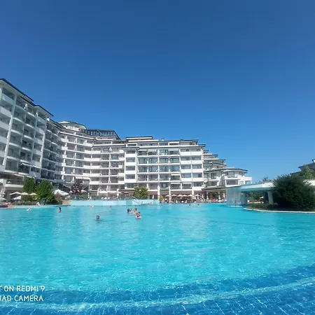 아파트 Emerald & Spa,studio Ikat310