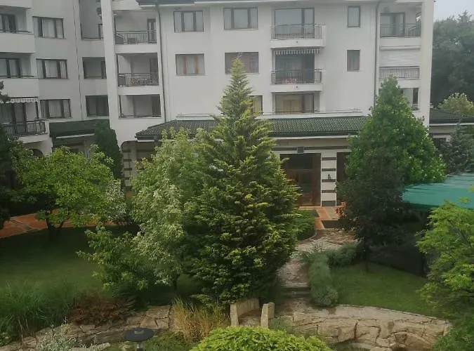 Emerald & Spa,studio Ikat310 아파트