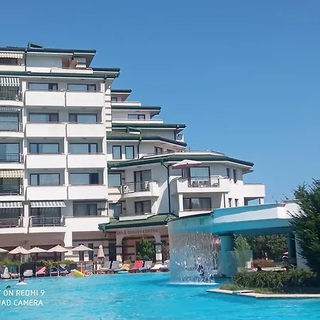 Emerald & Spa,studio Ikat310 Apartment