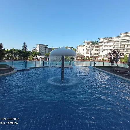 Emerald & Spa,studio Ikat310 Apartment