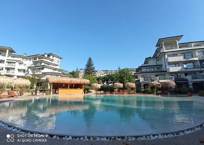 Emerald & Spa,studio Ikat310 拉夫达