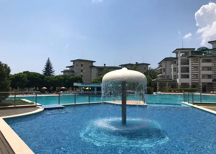 Emerald & Spa,studio Ikat310 拉夫达